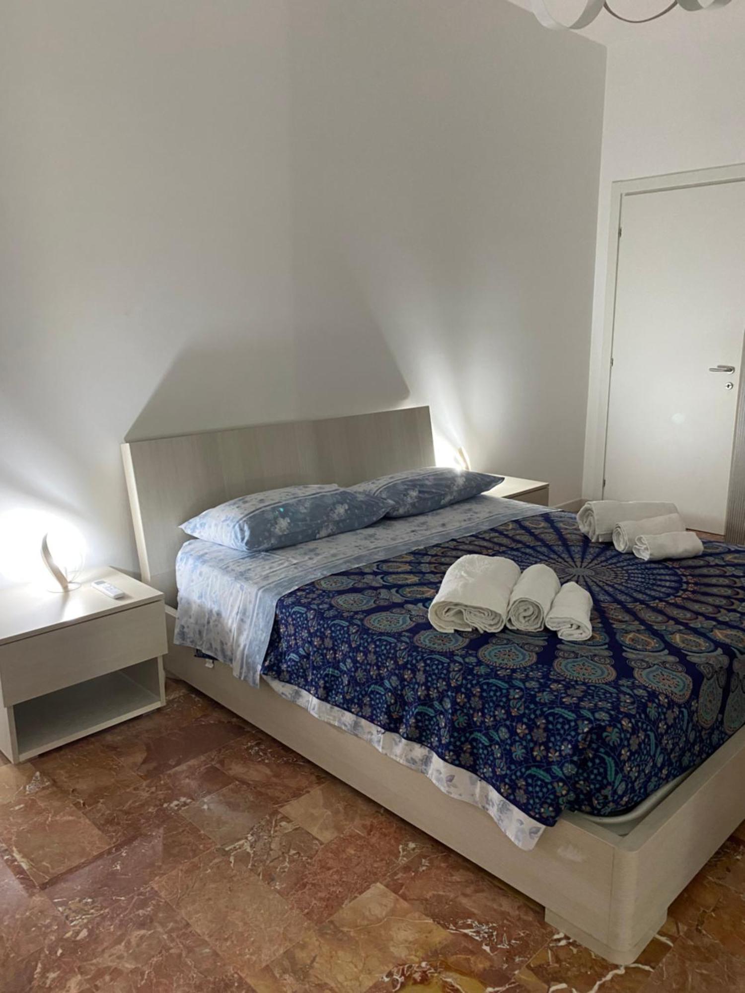 La Casa Di Telen Zona Policlinico Oncologico E Villa De Grecis Bari Luaran gambar